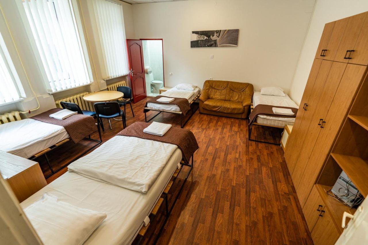 Klaipeda Inn Private Parking And Kitchen Exteriör bild