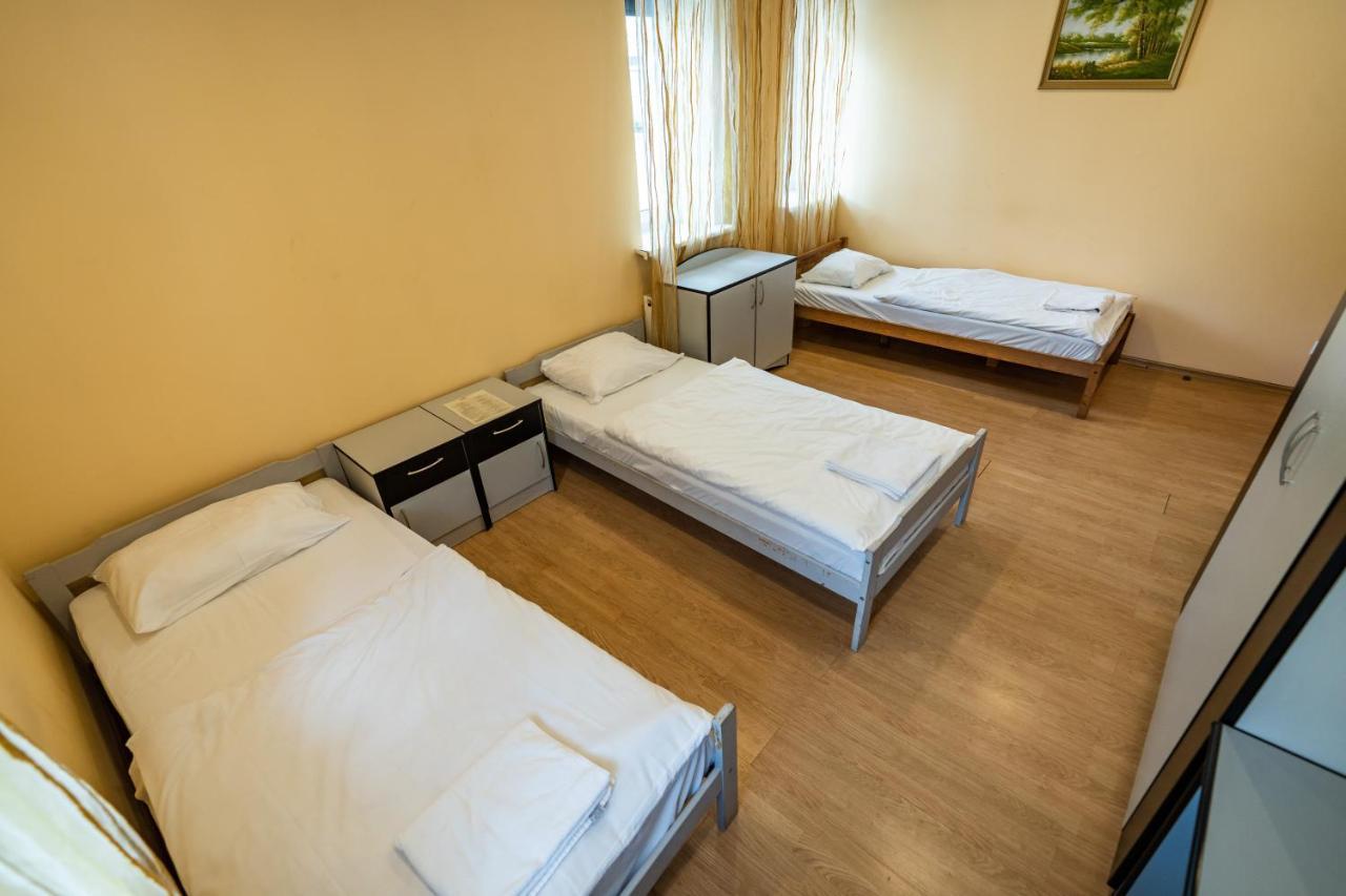 Klaipeda Inn Private Parking And Kitchen Exteriör bild